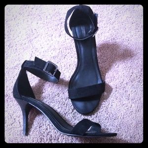 Black Two-Piece Dress Sandal Heels